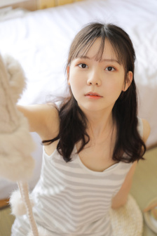 维荣的妻子